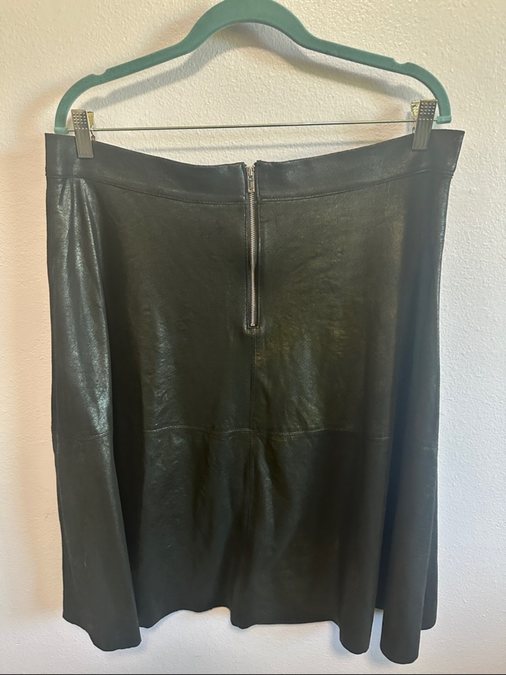 Women's Black Faux Leather A-Line Skirt - Picture 7 of 8